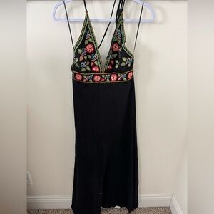 Lipstick Boutique Elegant Black Maxi Halter Top With Embroidered Top